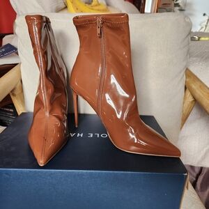 Steve Madden Brown Patent Leather Stiletto Booties Size 9 Ankle Boot